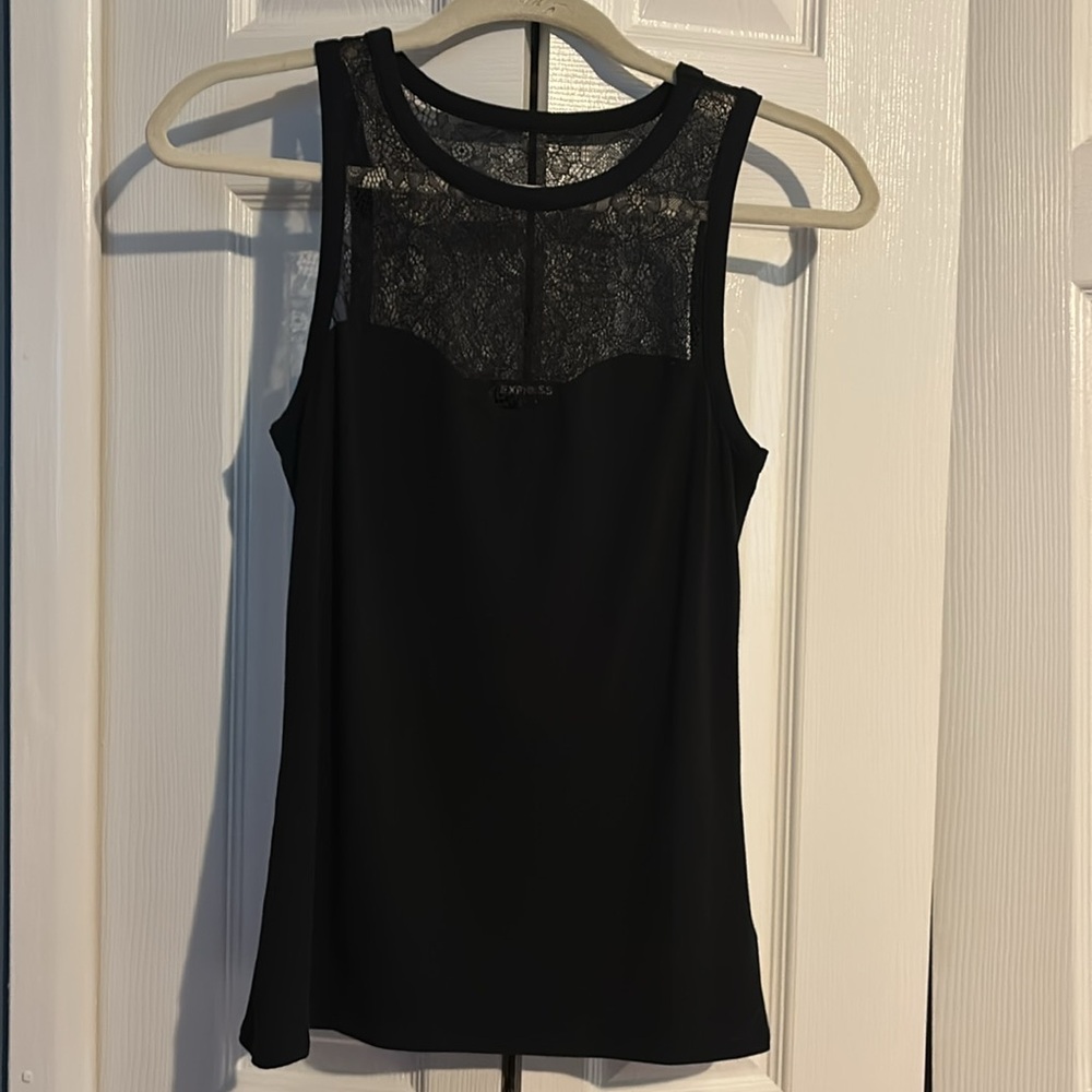 Express crewneck sleeveless shirt with lace accent in black size XS  NWOT